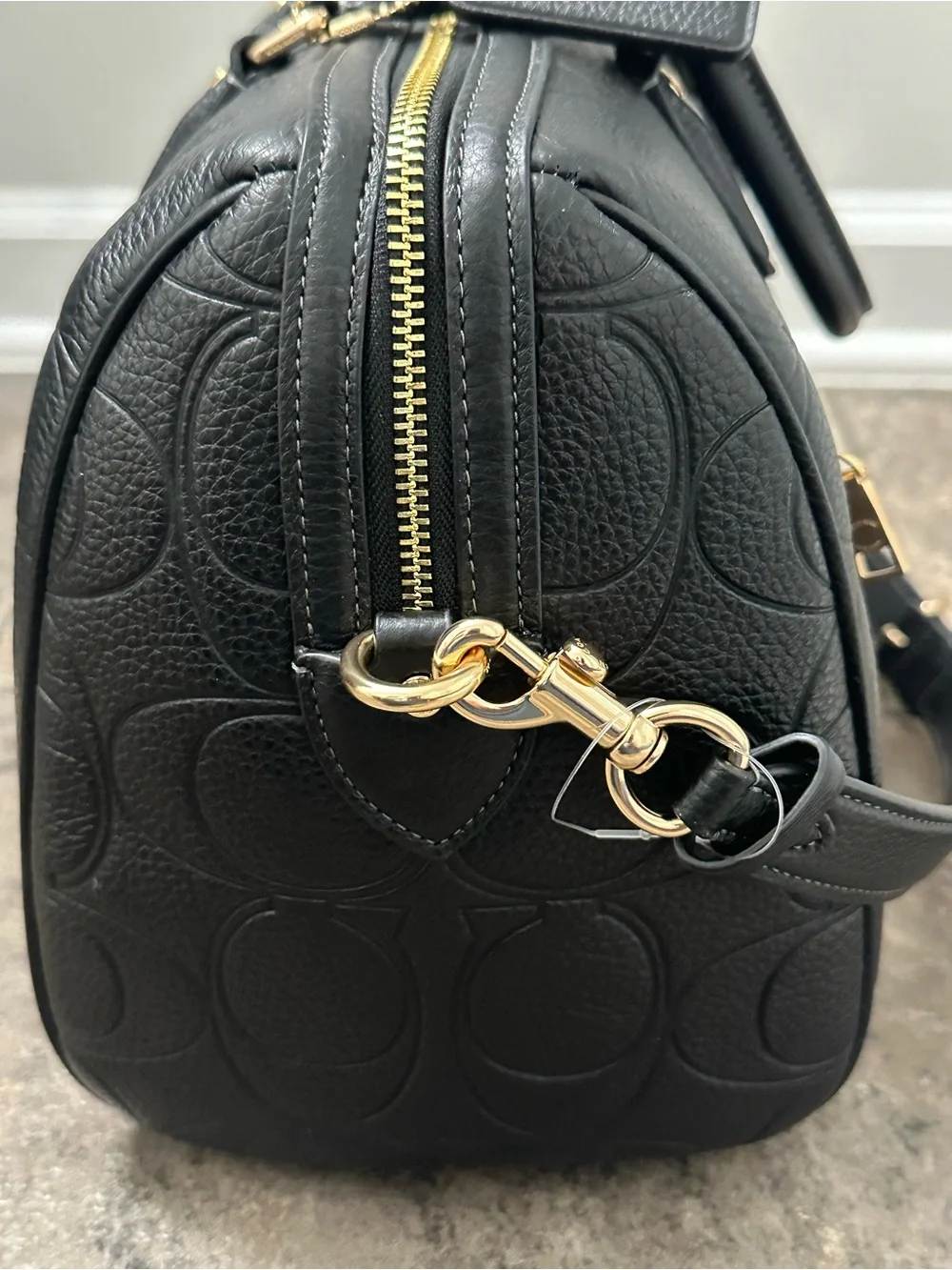 NWT Large Coach Black Embossed Pebbled Leather Satchel with Gold Hardware - Picture 8 of 9